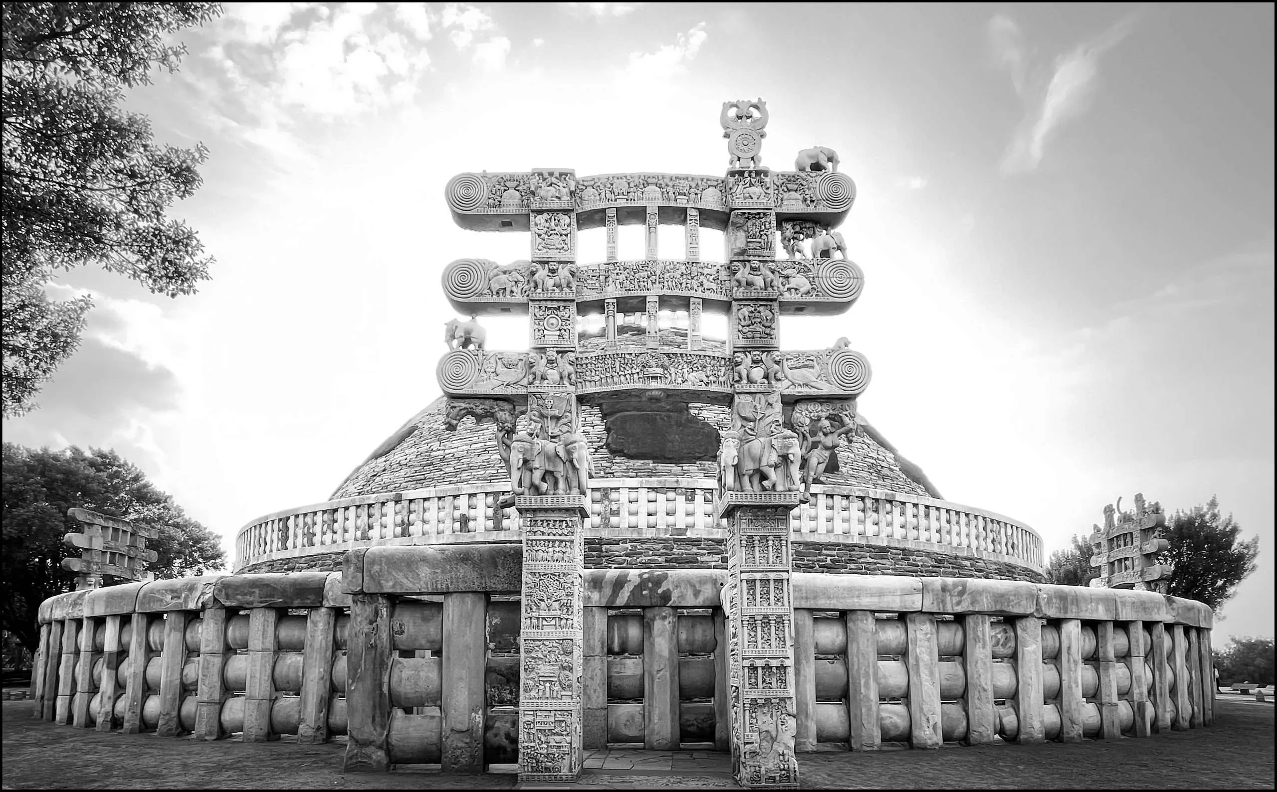 Sanchi and a soiree with stone 